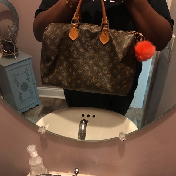 Authentic LV Speedy 35 - Picture 8 of 8